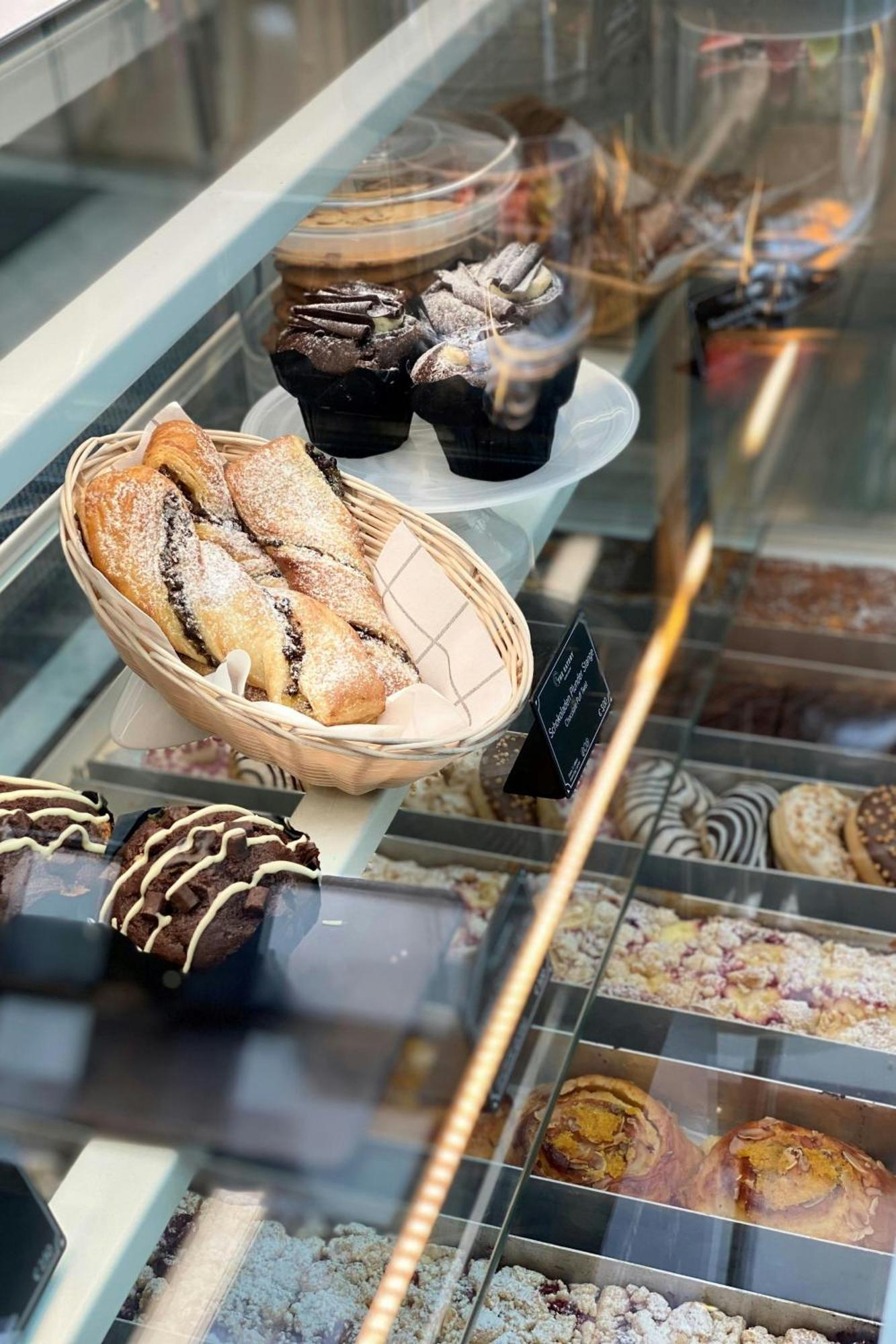 Frankfurt Airport Marriott Hotel Φραγκφούρτη Εξωτερικό φωτογραφία A pastry in a bakery